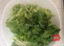 黄瓜拌粉丝的做法图解2