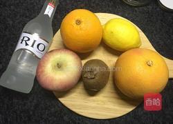 水果鸡尾酒的做法图解1