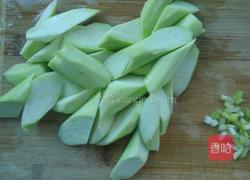 蚝油丝瓜的做法图解2