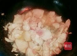 干锅咸肉有机花菜的做法图解3
