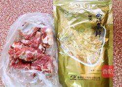 西洋参清炖排骨的做法图解1