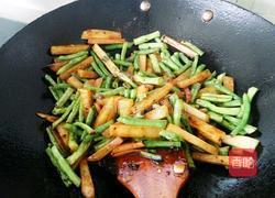 土豆燉豆角的做法圖解6