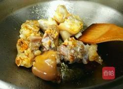 酸辣蹄花的做法图解4