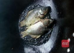 鲫鱼豆腐汤的做法图解6