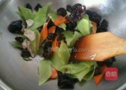 青笋木耳炒肉片的做法图解4