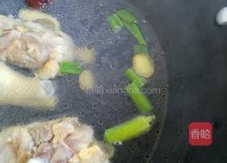 玉米大枣鸡汤的做法图解8