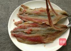 香酥鲅鱼的做法图解2