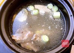 砂锅炖豆腐的做法图解2