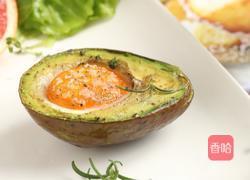 牛油果烤蛋的做法图解4