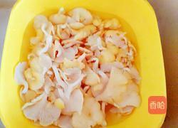 鸡蛋炒黄蘑的做法图解3