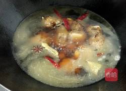 排骨烧土豆的做法图解8