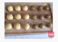 蛋黄莲蓉月饼的做法图解13