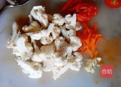 椒盐菜花的做法图解1