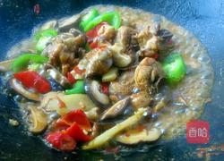 蘑菇鸡腿的做法图解12