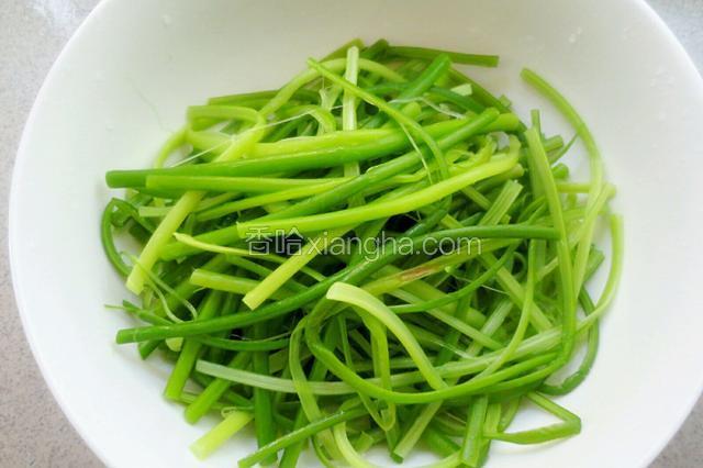 撕成丝。