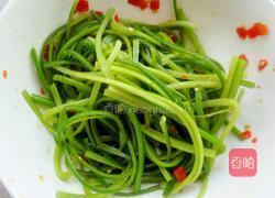 凉拌蒜苗丝的做法图解7