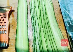 油泼黄瓜的做法图解2