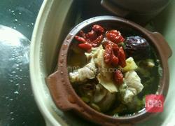 红枣枸杞香菇鸡汤的做法图解5