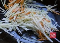 土豆胡萝卜丝的做法图解6