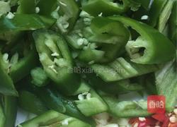 干笋炖田螺肉的做法图解1