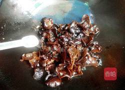 芹菜炒黑木耳的做法图解3