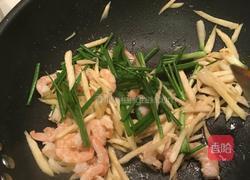 茭白荀炒虾仁的做法图解7