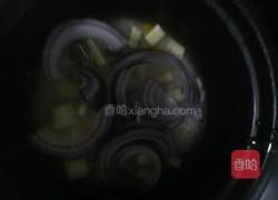 腊肉煲仔饭的做法图解5