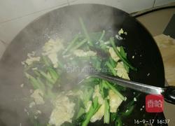 鸡蛋炒荠菜的做法图解6