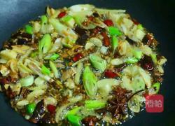 中秋吃虾欢乐一家的做法图解3