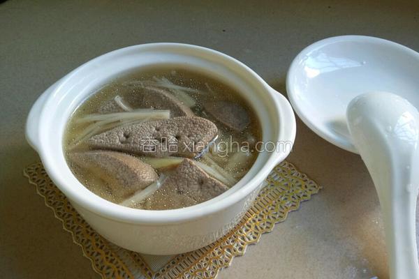 金针菇猪肝汤