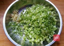 西芹海米水煎包的做法图解3