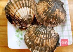 扇贝丁炒鸡蛋的做法图解1