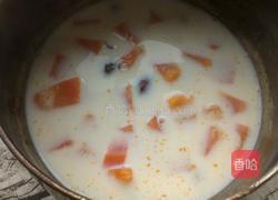 鲜奶炖木瓜的做法图解3