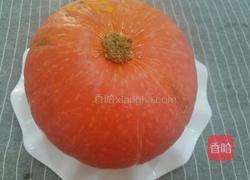 南瓜盅蒸饭的做法图解1