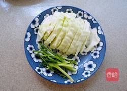 甘蓝炒粉的做法图解3