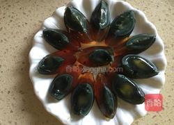 松花皮蛋的做法图解3