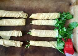 豆皮香菜卷的做法图解7