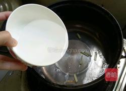 韭菜豆腐汤的做法图解4