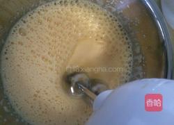 高压锅戚风蛋糕。的做法图解7