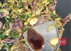 酸辣鸭杂的做法图解10