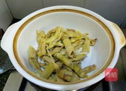 酸笋田螺煲的做法图解10