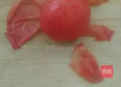 Illustration of how to make shrimp and tomato pasta 3