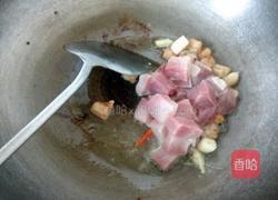 小土豆红烧肉的做法图解7