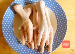 How to braise chicken feet Illustration 1