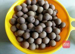 龙眼酒的做法图解1