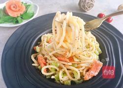 三文鱼意面的做法图解10