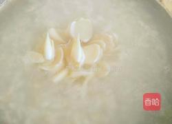 百合花鸡蛋粥的做法图解5