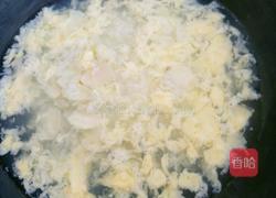百合花鸡蛋粥的做法图解7
