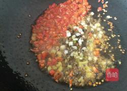 酸菜鲤鱼的做法图解12