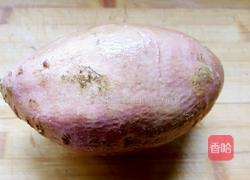 红薯莲子粥的做法图解1